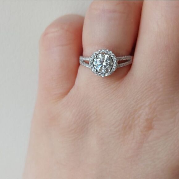 1 Carat Double Band Moissanite 925 Silver Engagement Ring - Picture 7 of 11